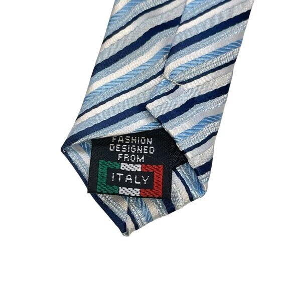 Gian Franco Italy Handmade Microfiber Tie 60” Blue Silver - Picture 7 of 10